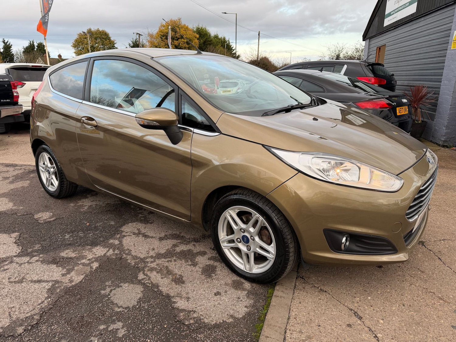 Used Ford Fiesta 2014 for sale - 76586786: Photo 3
