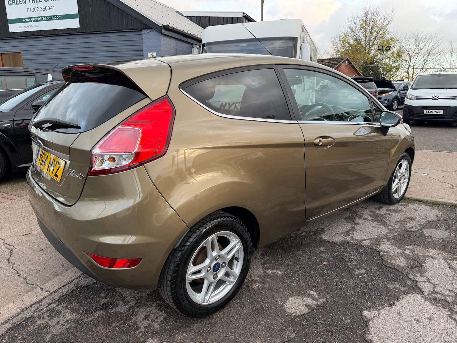 Used Ford Fiesta 2014 for sale - 76586786: Photo 6