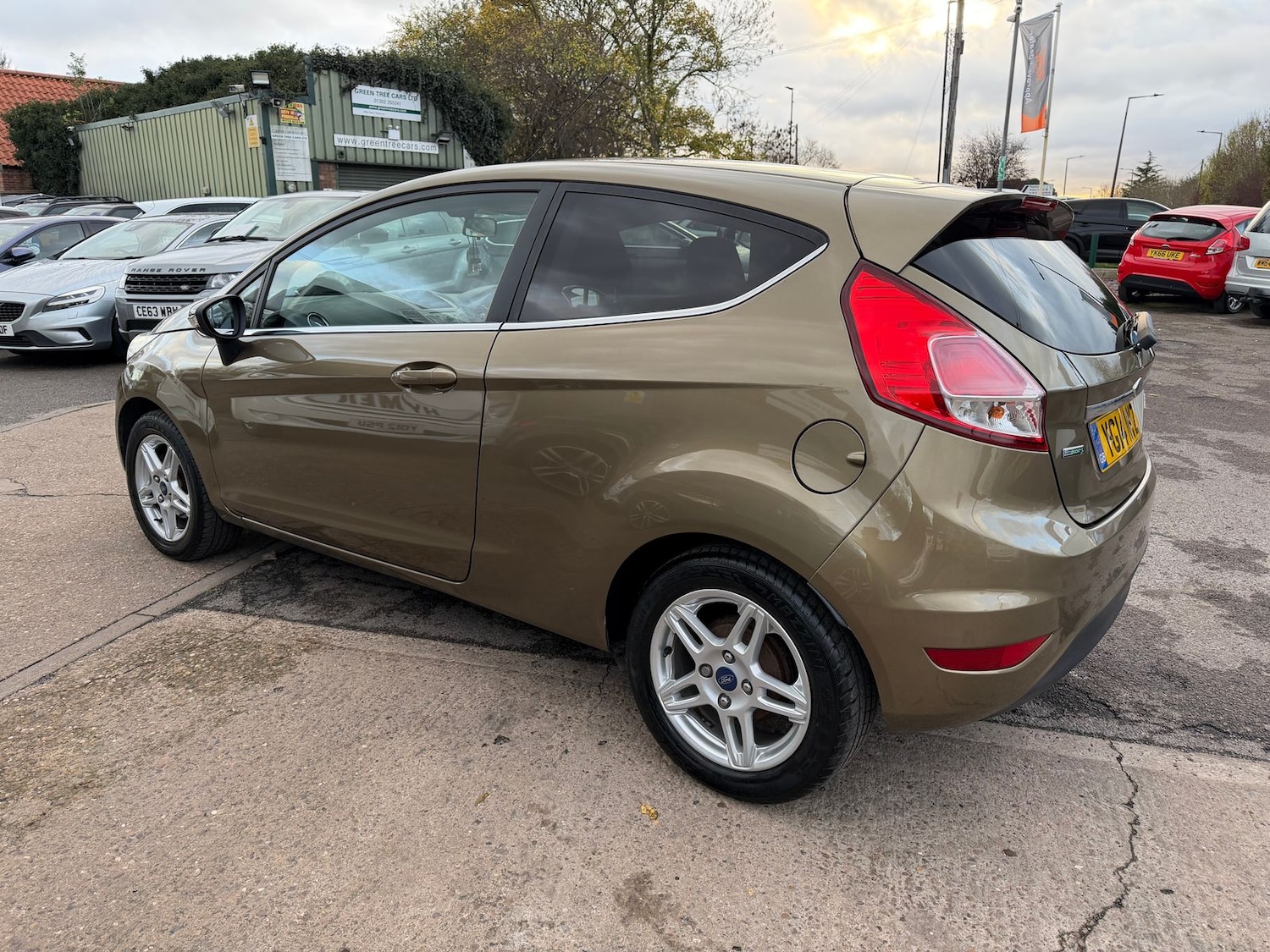 Used Ford Fiesta 2014 for sale - 76586786: Photo 8