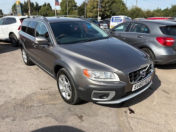 Used Volvo XC70 2010 for sale - 79504066: Photo