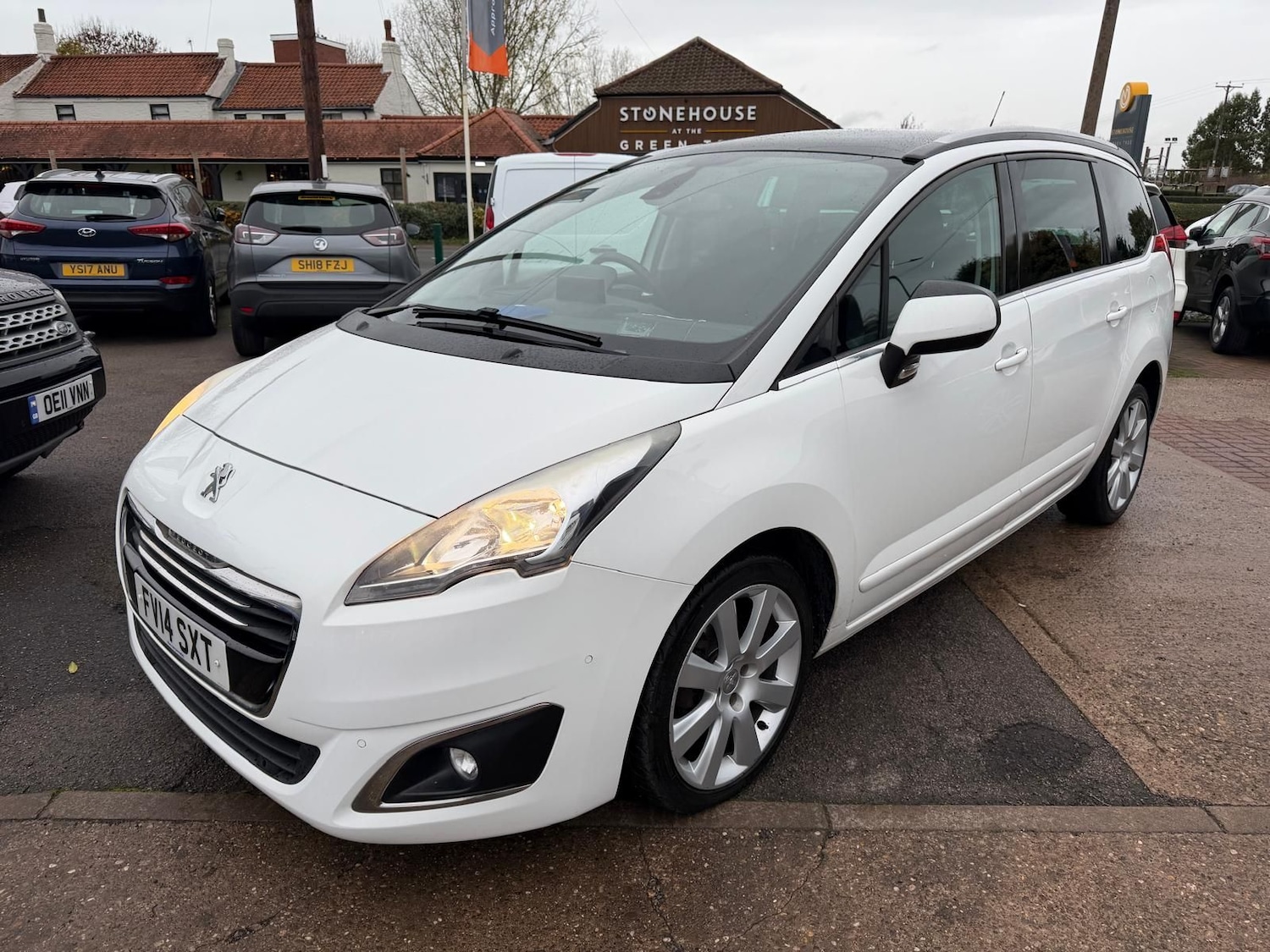 Used Peugeot 5008 2014 for sale - 76563599: Photo 1