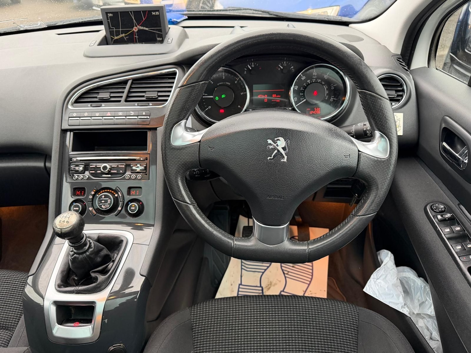 Used Peugeot 5008 2014 for sale - 76563599: Photo 11