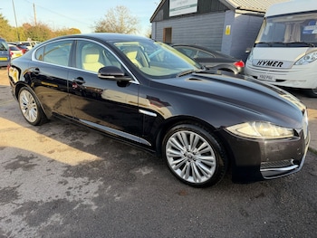 Used Jaguar XF 2012 for sale - 76736824: Photo