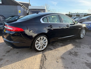 Used Jaguar XF 2012 for sale - 76736824: Photo