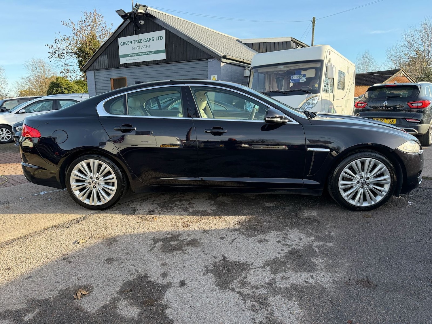 Used Jaguar XF 2012 for sale - 76736824: Photo 7