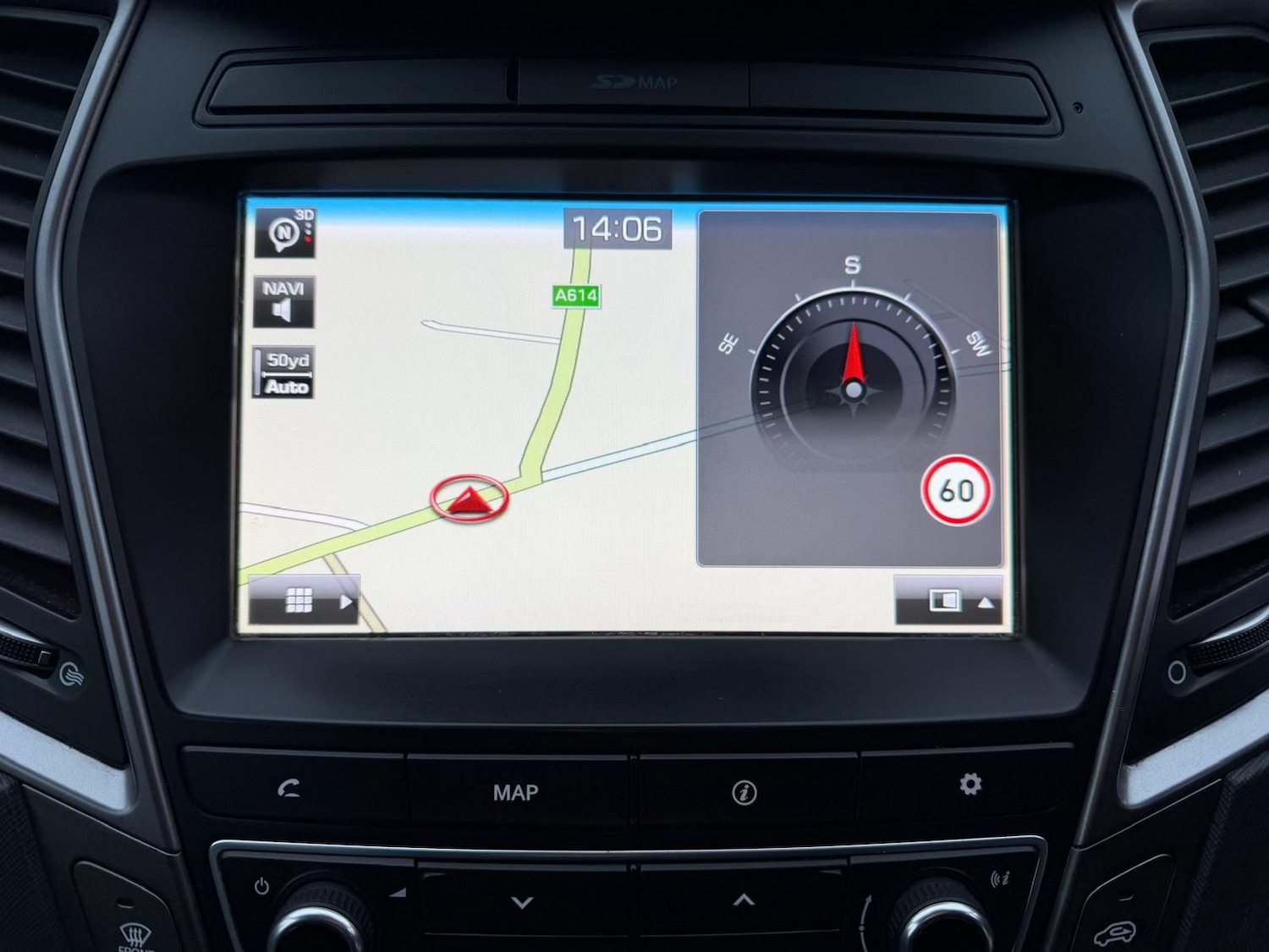 Used Hyundai Santa Fe 2016 for sale - 77442737: Photo 12