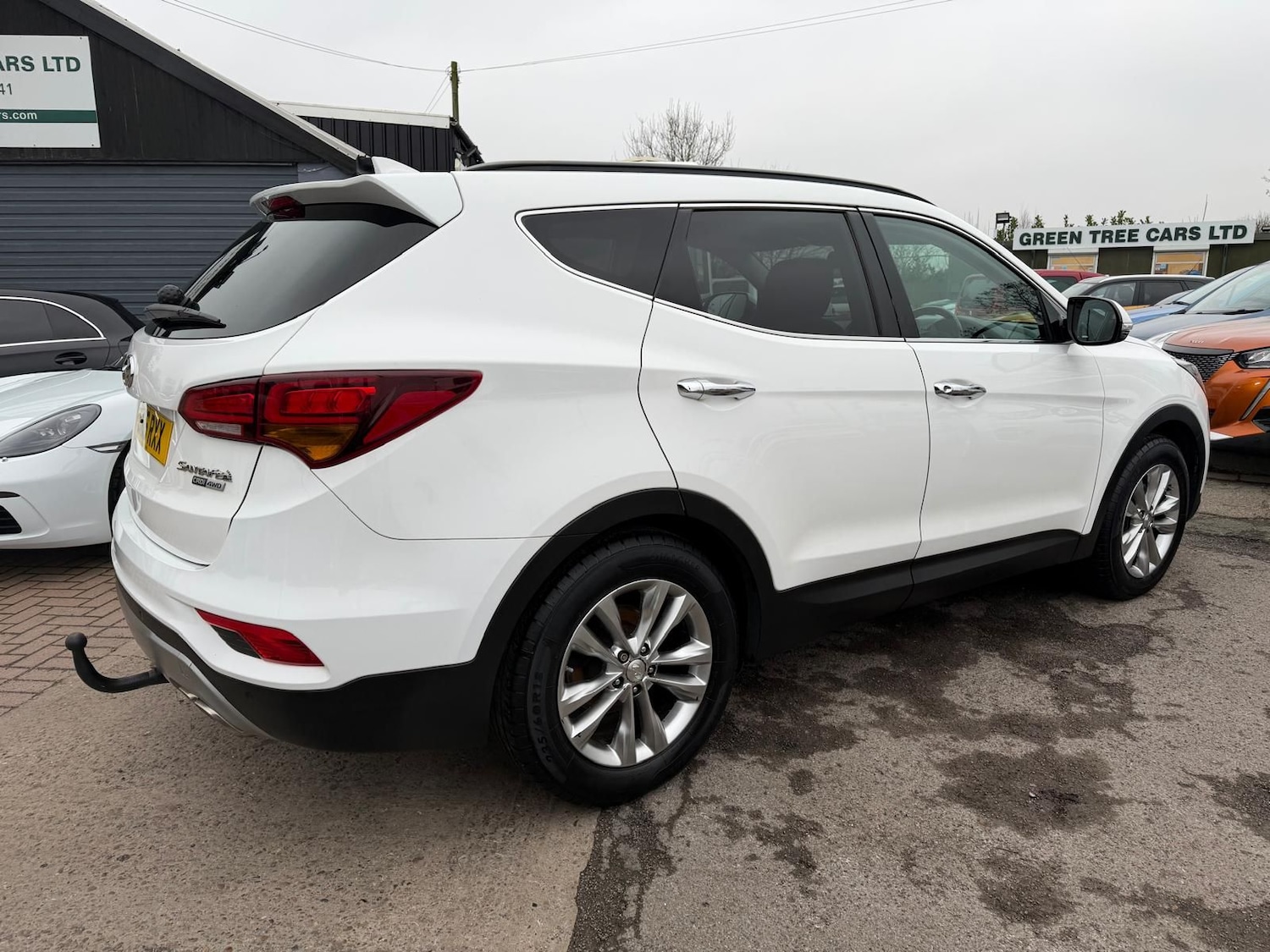 Used Hyundai Santa Fe 2016 for sale - 77442737: Photo 3