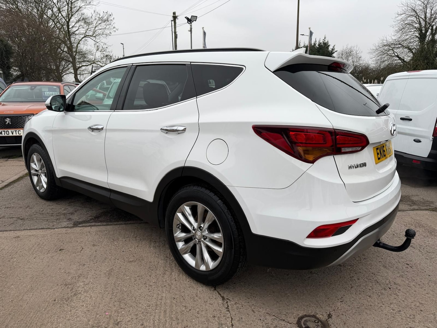 Used Hyundai Santa Fe 2016 for sale - 77442737: Photo 4
