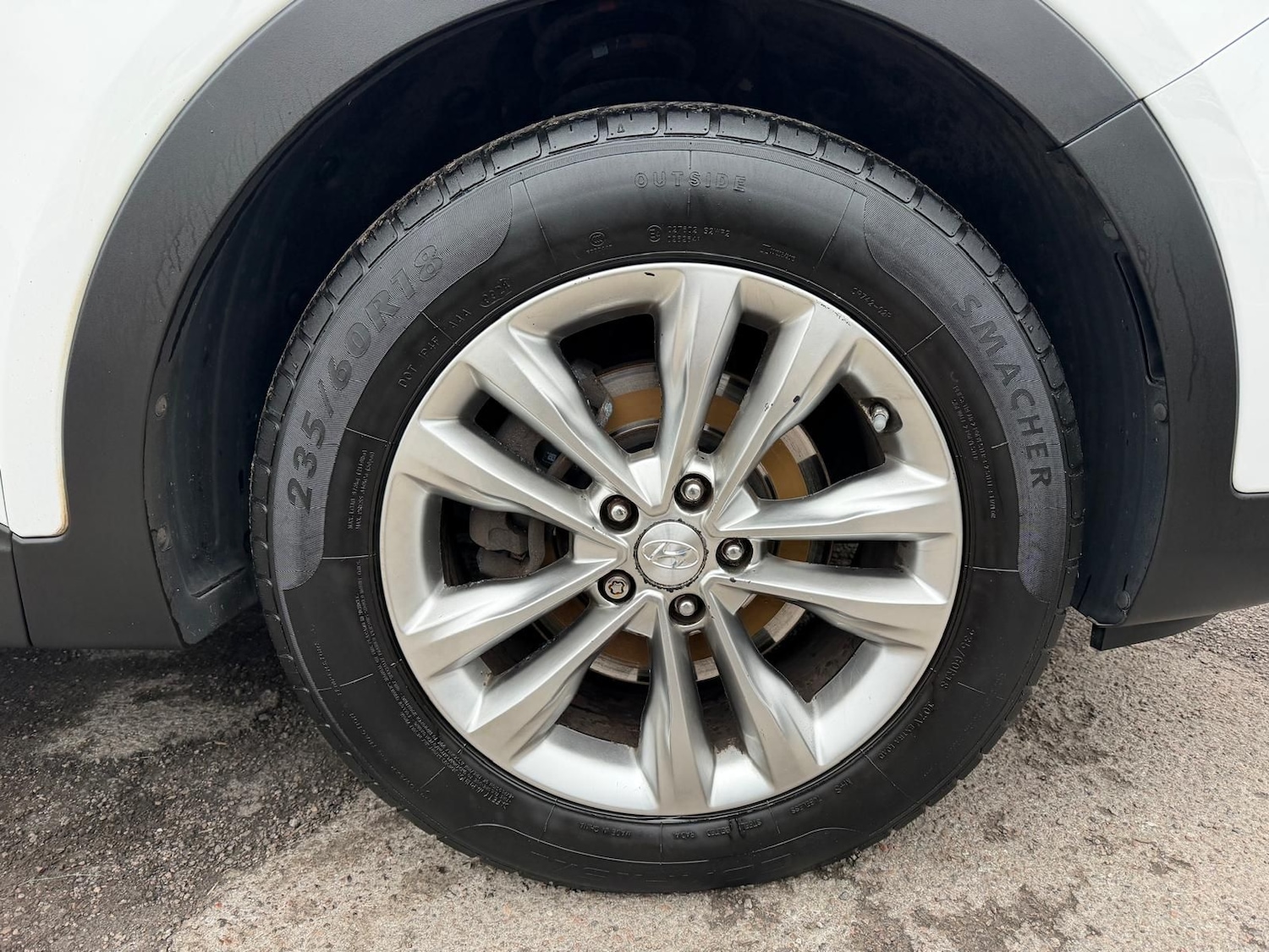 Used Hyundai Santa Fe 2016 for sale - 77442737: Photo 8