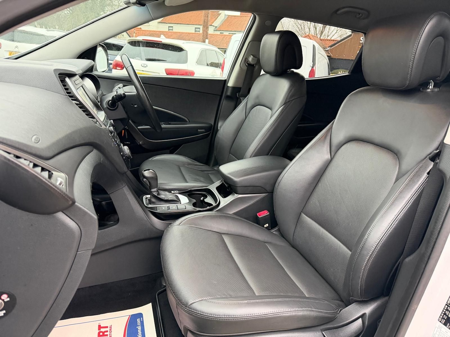 Used Hyundai Santa Fe 2016 for sale - 77442737: Photo 9