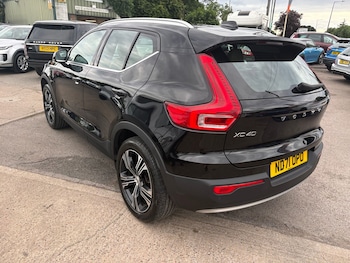 Used Volvo XC40 2022 for sale - 79363530: Photo