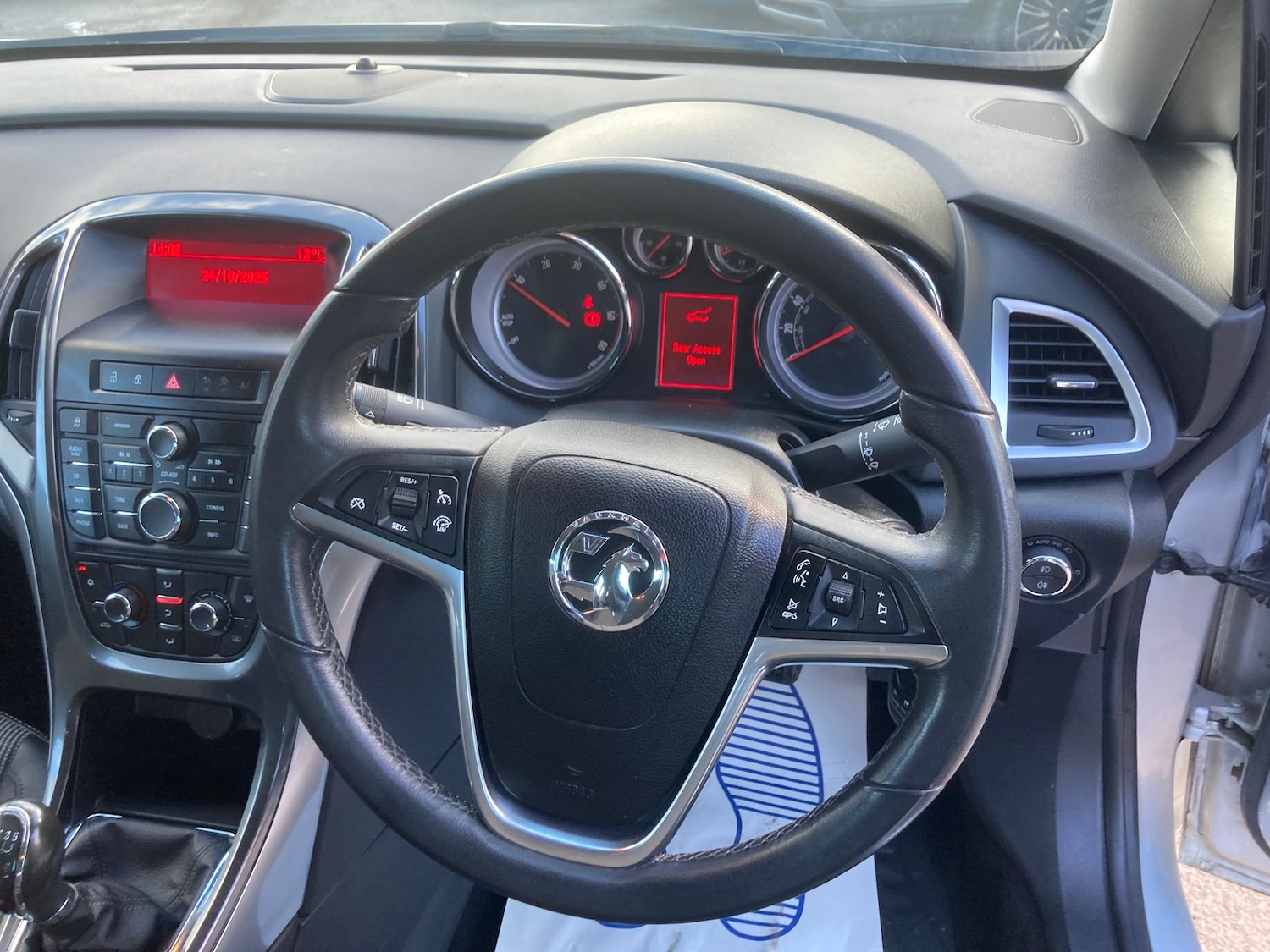 Used Vauxhall Astra 2014 for sale - 76372597: Photo 13