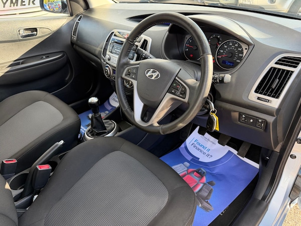 Used Hyundai i20 2013 for sale - 76190896: Photo 10