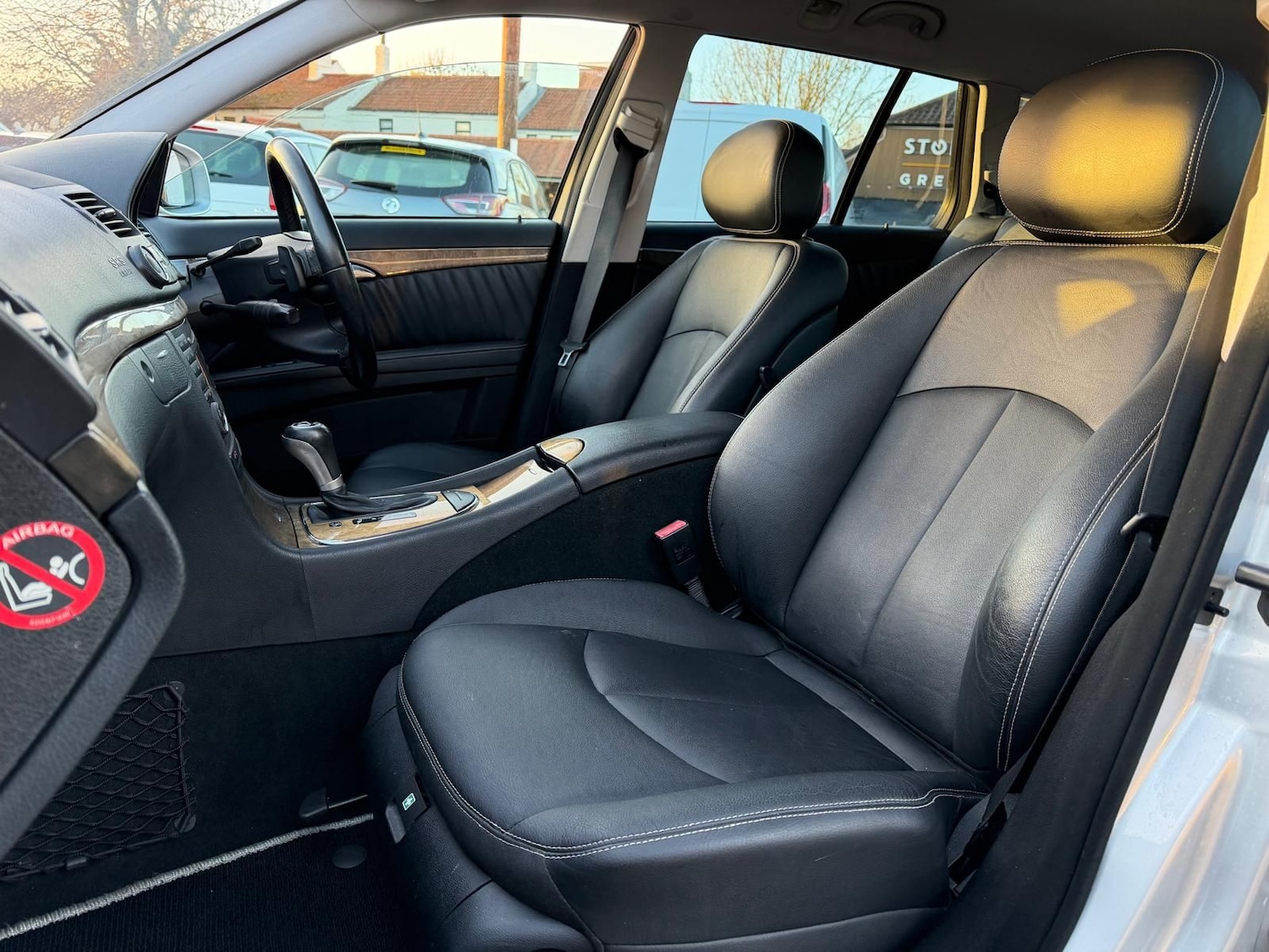 Used Mercedes-Benz E Class 2009 for sale - 76614285: Photo 9