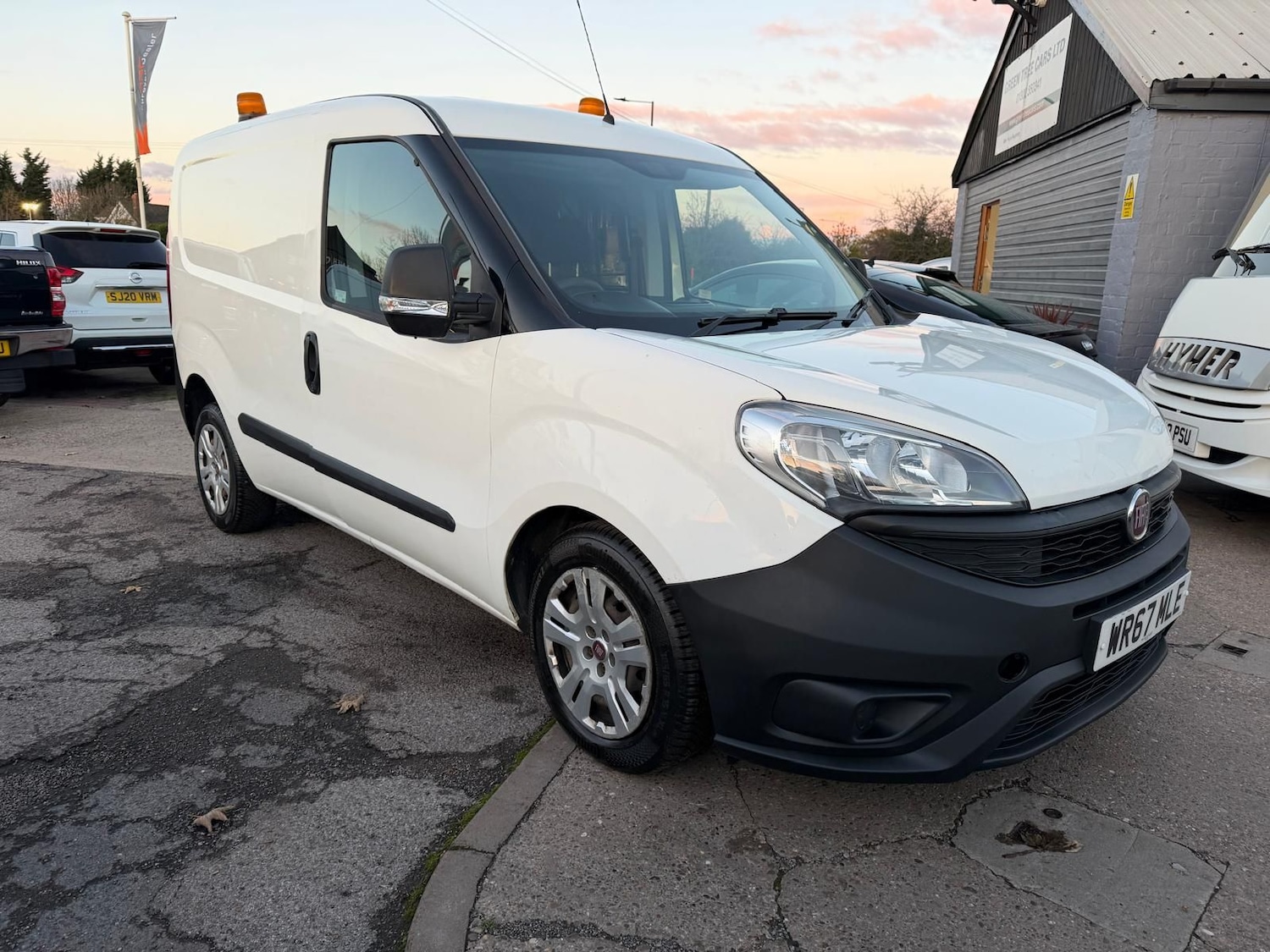 Used Fiat Doblo 2017 for sale - 76648135: Photo 2