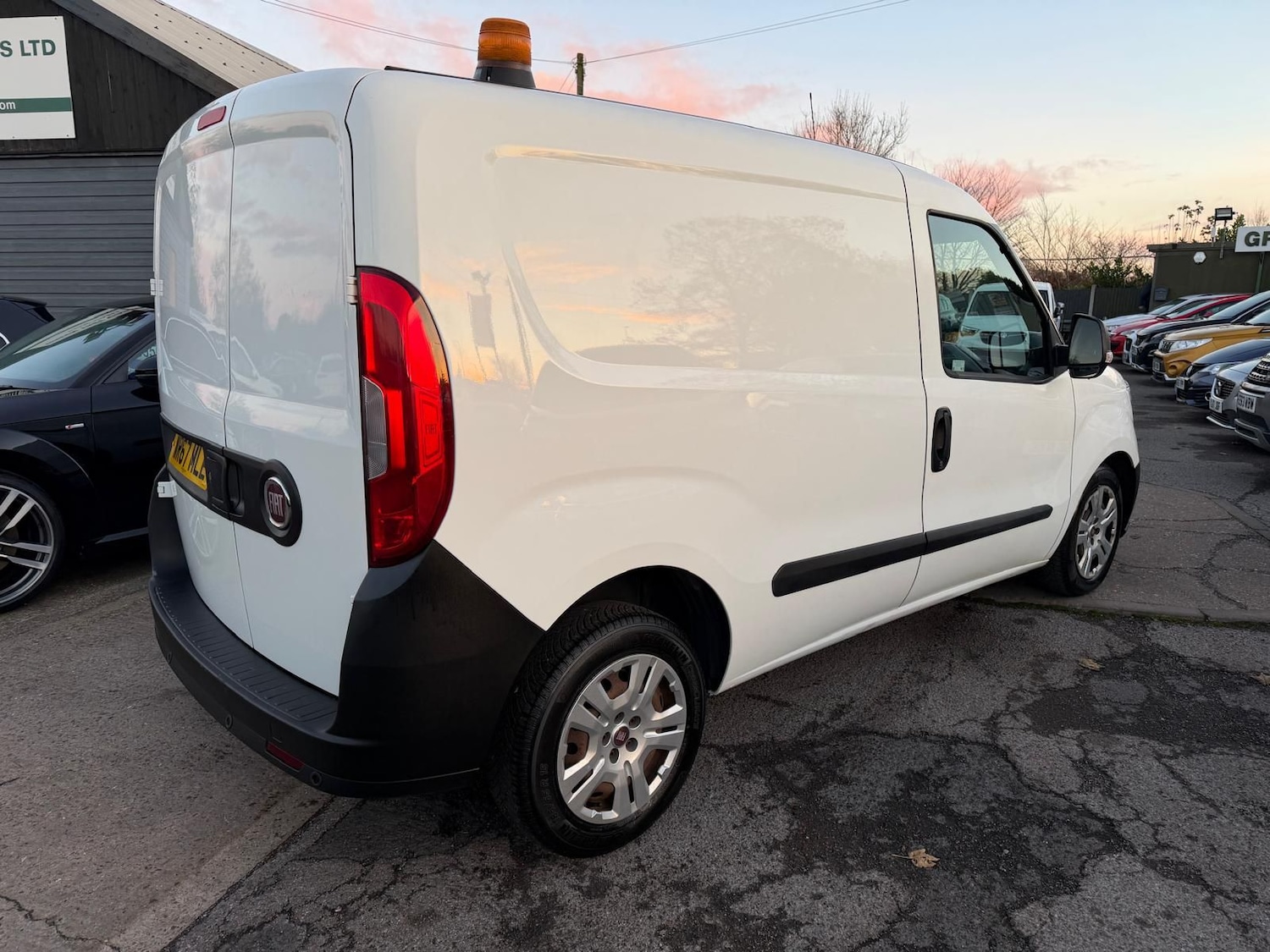 Used Fiat Doblo 2017 for sale - 76648135: Photo 3