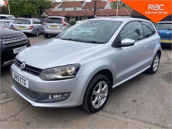 Used Volkswagen Polo 2010 for sale - 78312832: Photo