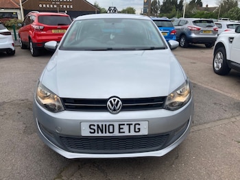 Used Volkswagen Polo 2010 for sale - 78312832: Photo