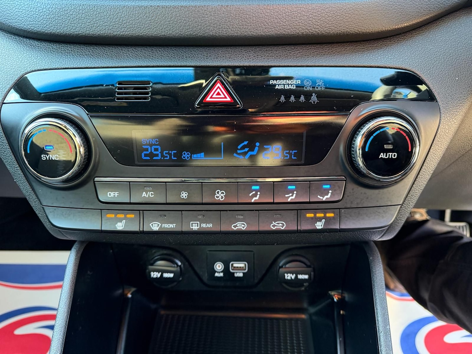 Used Hyundai TUCSON 2018 for sale - 77614618: Photo 14