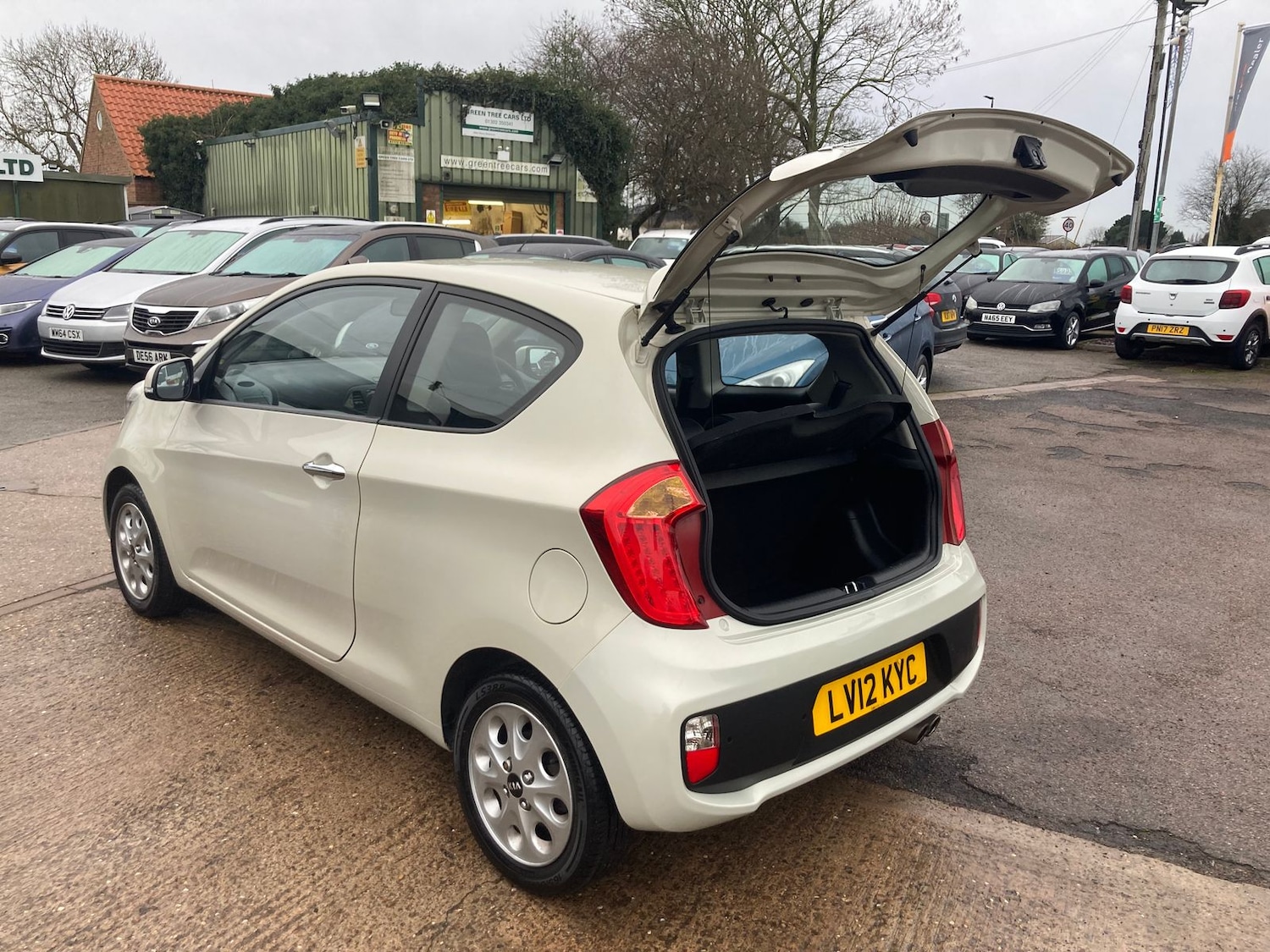 Used Kia Picanto 2012 for sale - 77051010: Photo 10