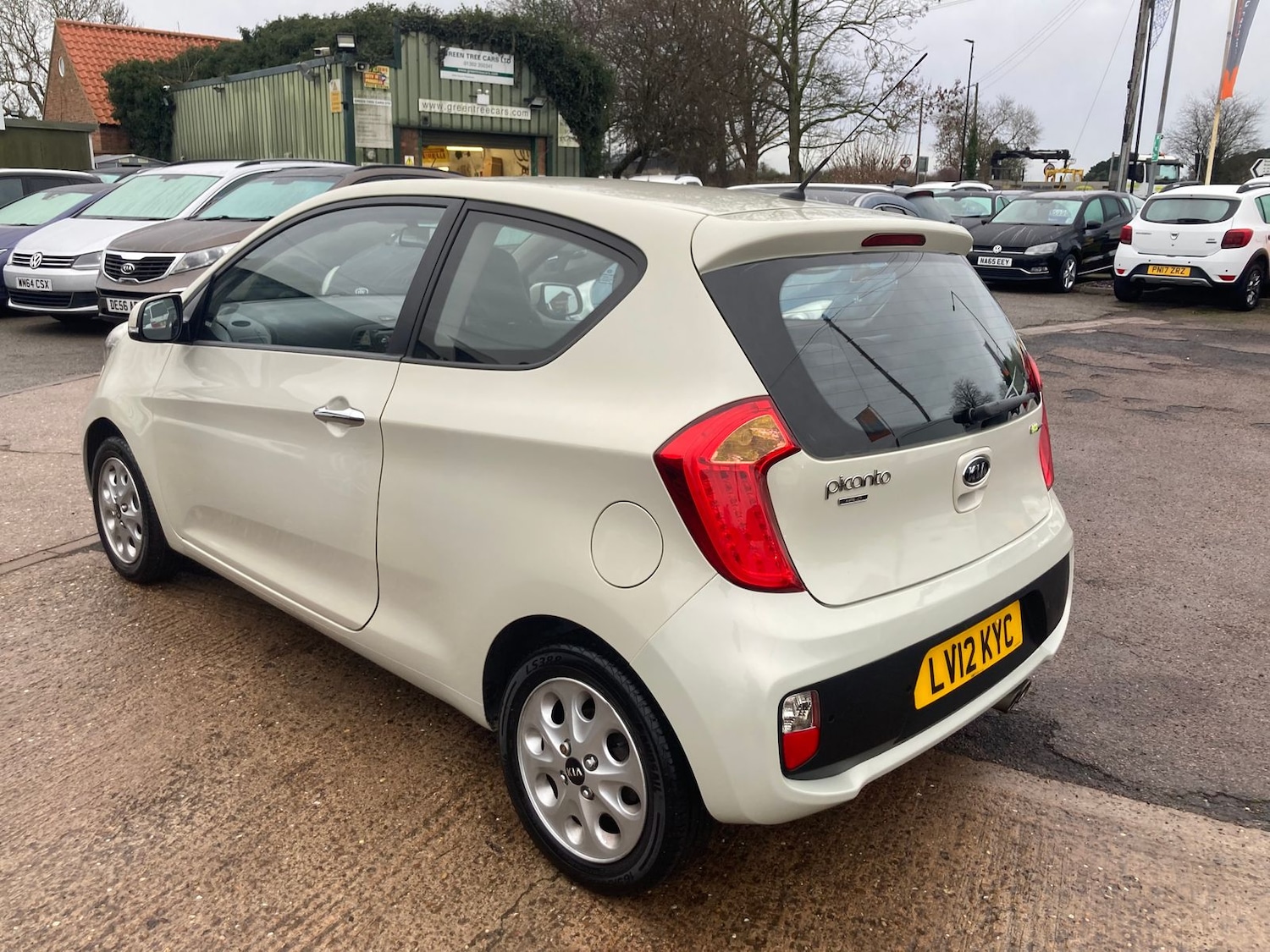 Used Kia Picanto 2012 for sale - 77051010: Photo 9