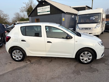 Used Dacia Sandero 2019 for sale - 77810337: Photo