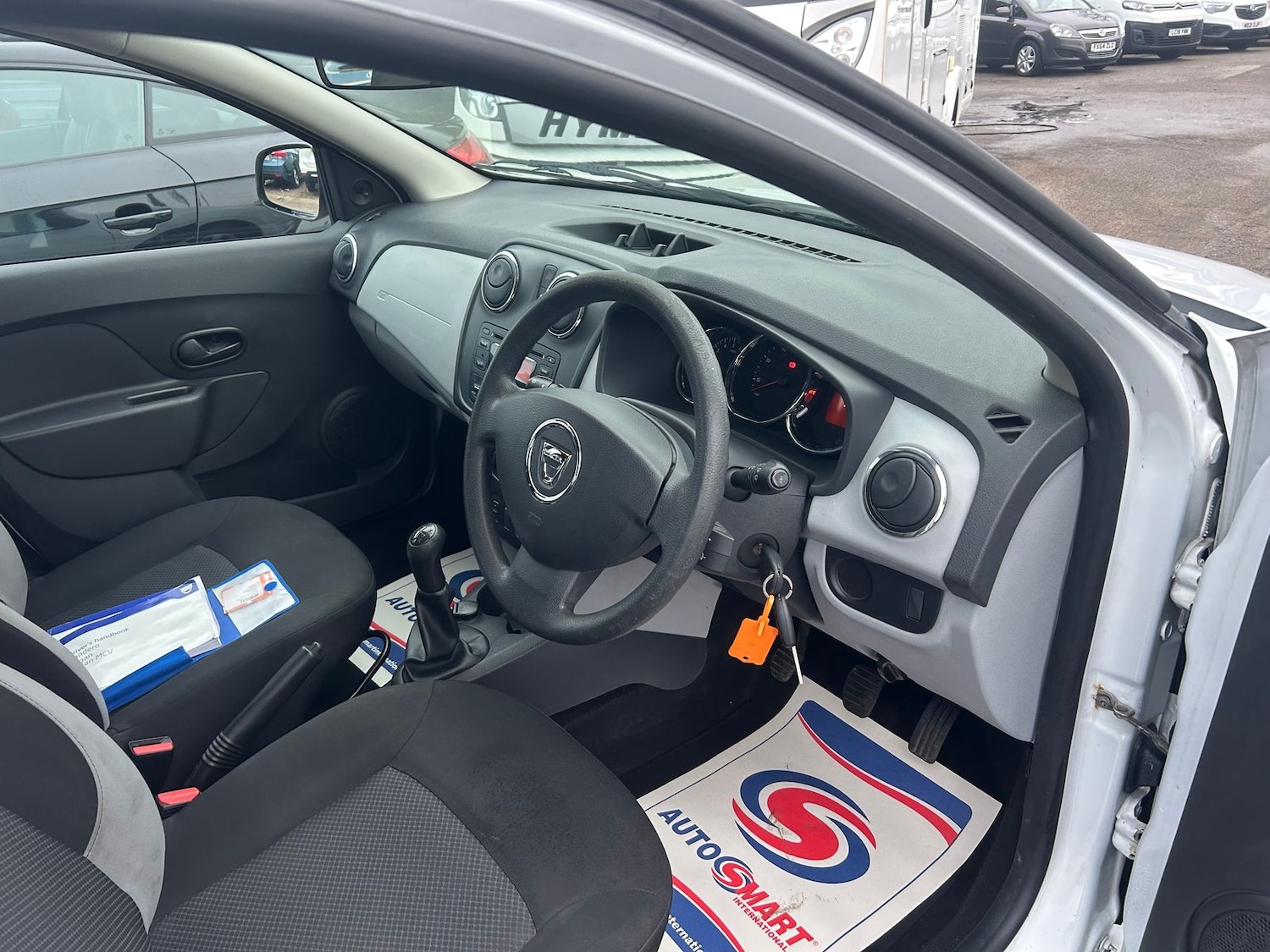 Used Dacia Sandero 2014 for sale - 77158087: Photo 6