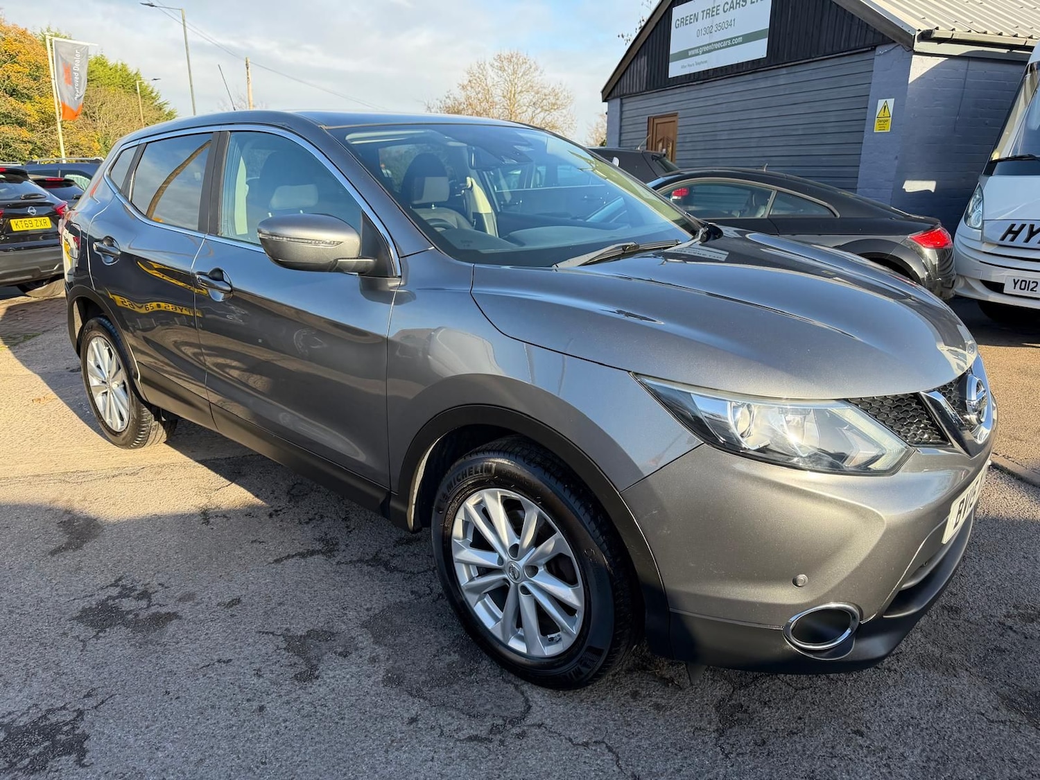 Used Nissan Qashqai 2015 for sale - 76614276: Photo 2