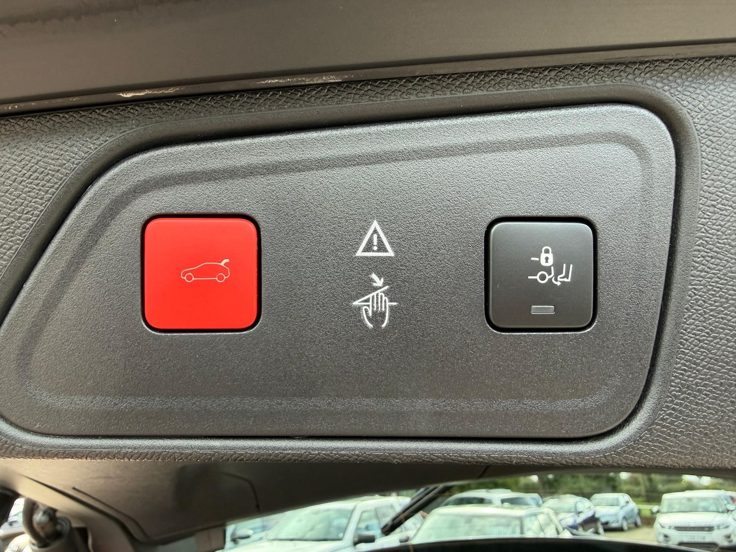 Used Peugeot 3008 2019 for sale - 76229369: Photo 14