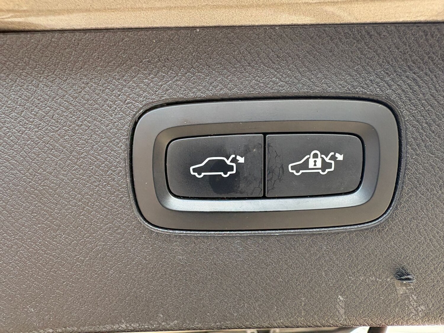 Used Volvo XC90 2020 for sale - 78022641: Photo 17