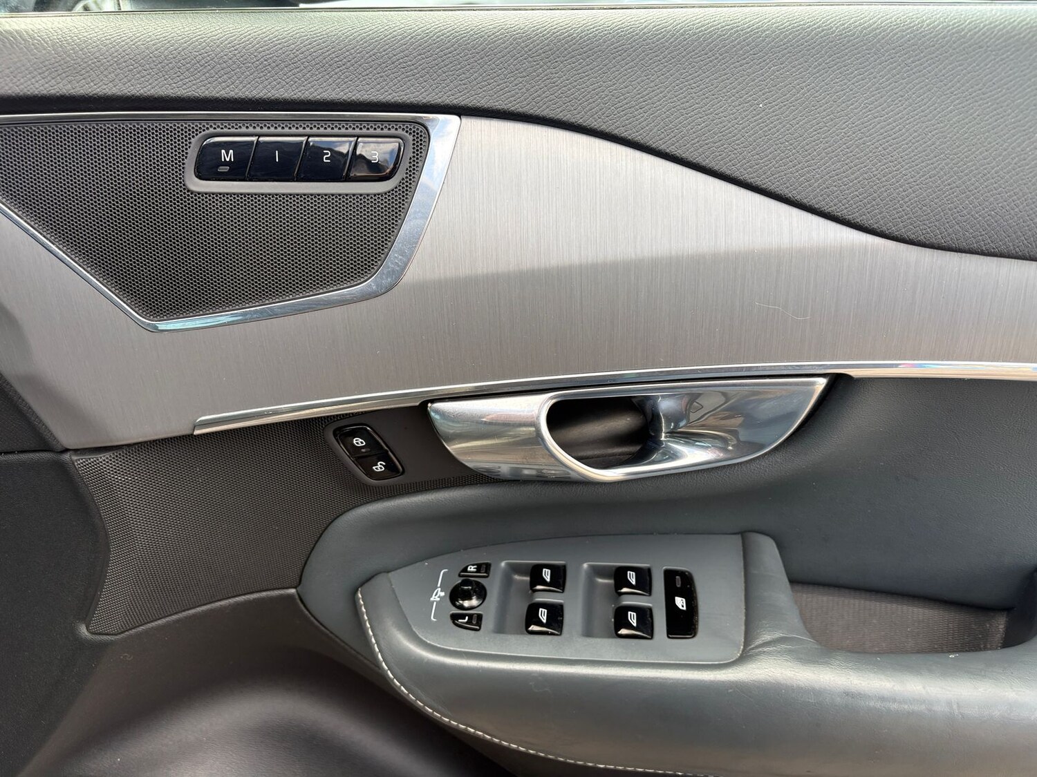 Used Volvo XC90 2020 for sale - 78022641: Photo 18