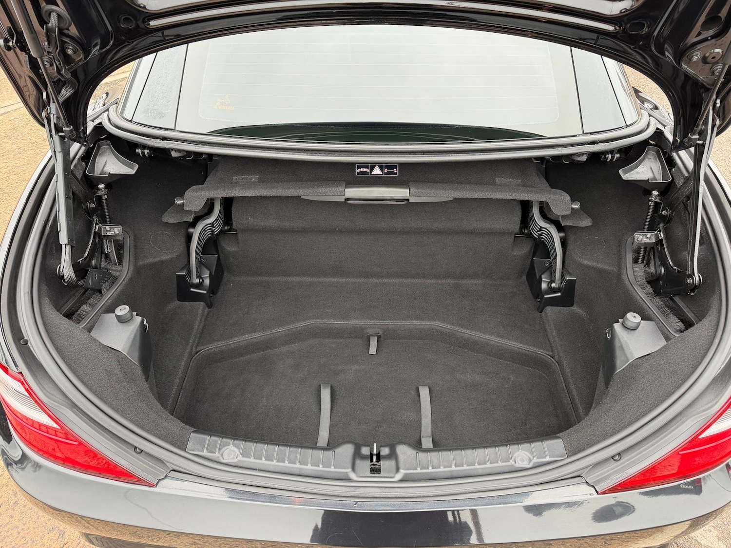 Used Mercedes-Benz SLK 2013 for sale - 77365615: Photo 9