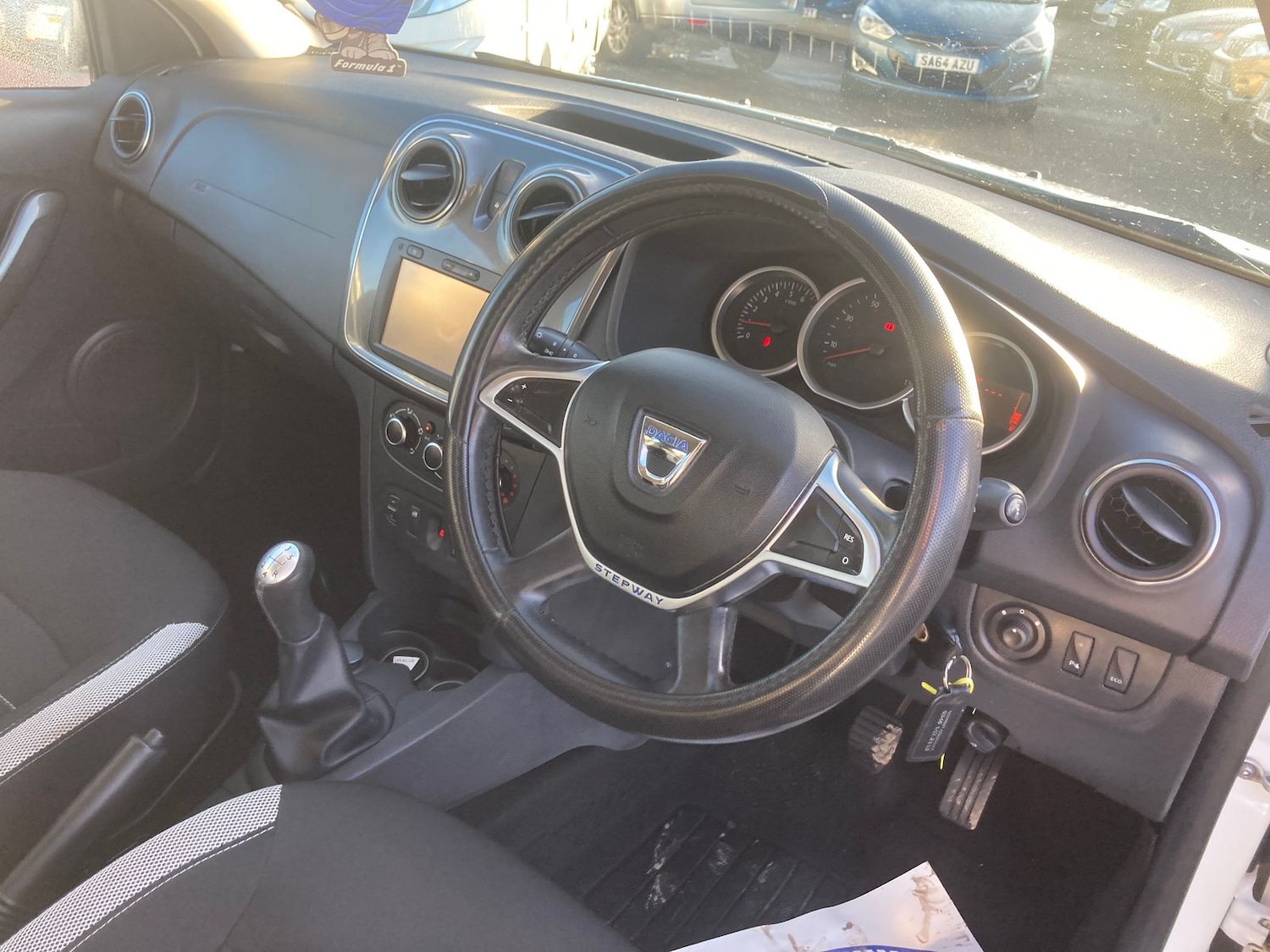 Used Dacia Sandero Stepway 2017 for sale - 77051013: Photo 10