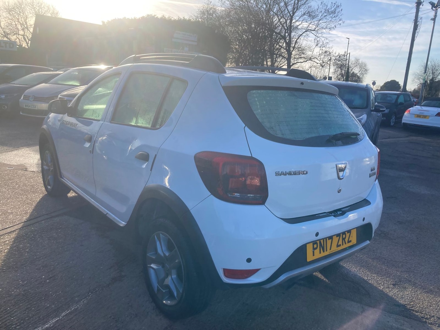 Used Dacia Sandero Stepway 2017 for sale - 77051013: Photo 6