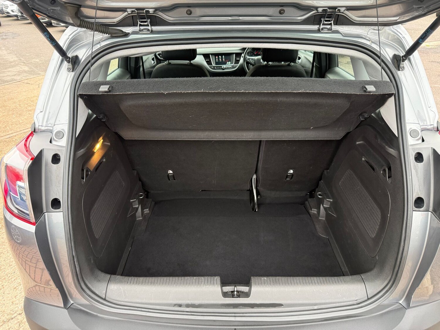 Used Vauxhall Crossland X 2018 for sale - 76168612: Photo 9