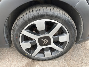 Used Citroen C3 2019 for sale - 76154572: Photo