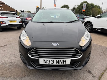 Used Ford Fiesta 2014 for sale - 76310077: Photo 2