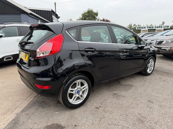 Used Ford Fiesta 2014 for sale - 76310077: Photo 6