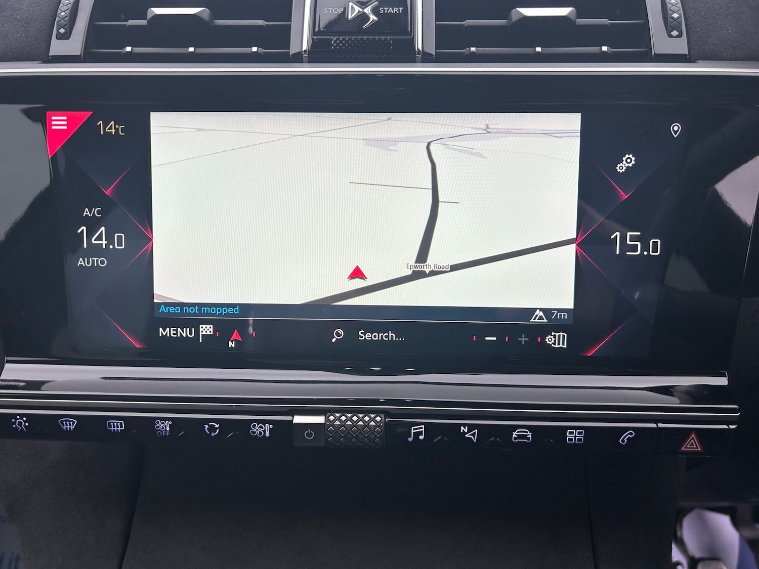 Used DS Automobiles DS 7 Crossback 2018 for sale - 76487351: Photo 14