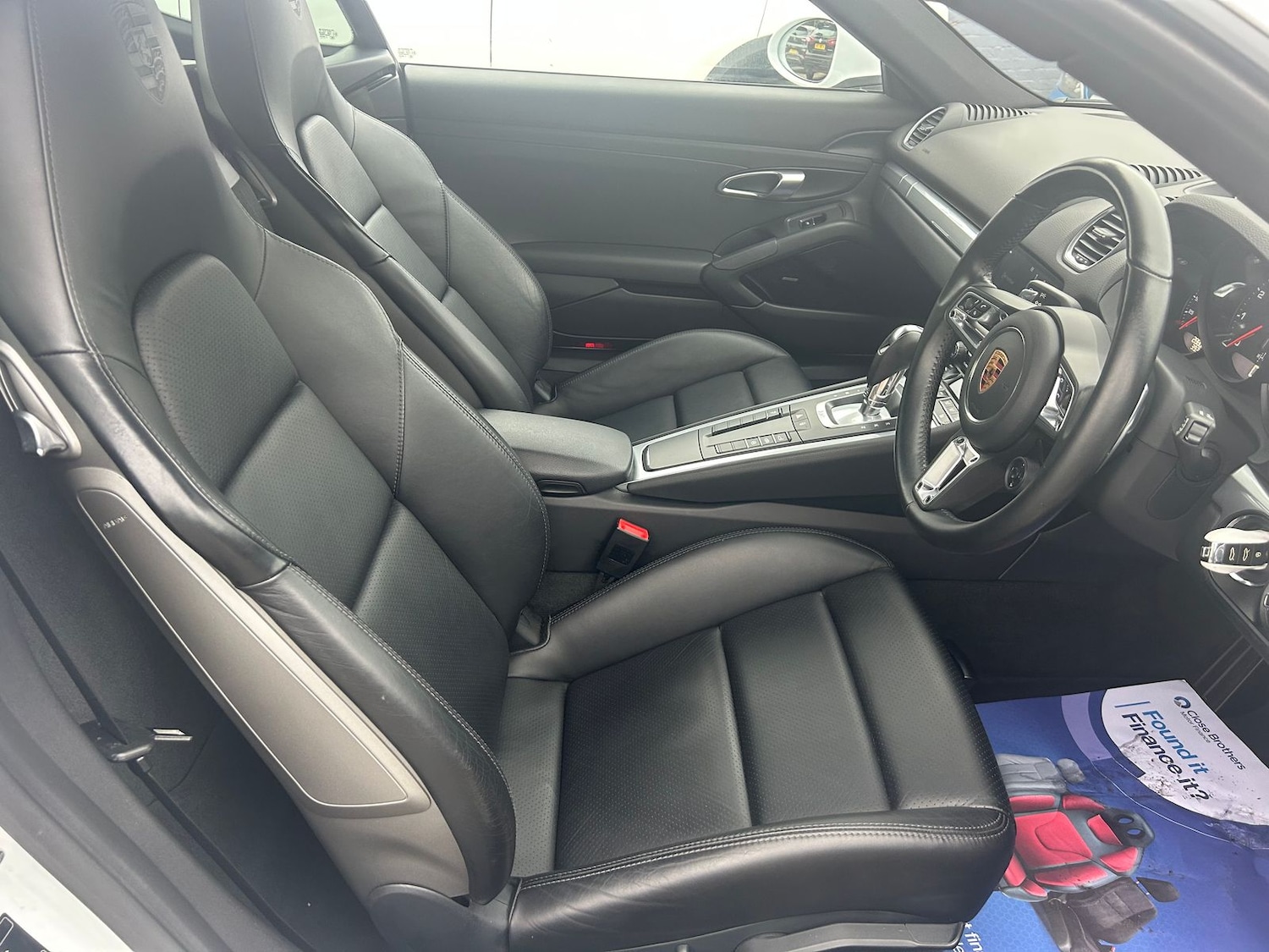 Used Porsche 718 Cayman 2018 for sale - 76297388: Photo 17