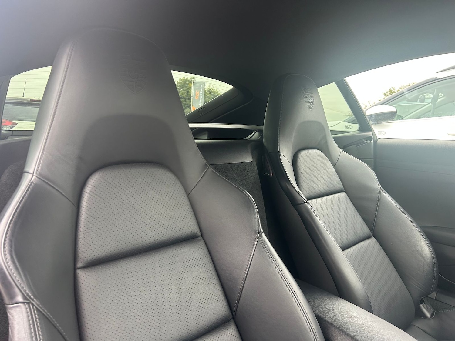 Used Porsche 718 Cayman 2018 for sale - 76297388: Photo 26