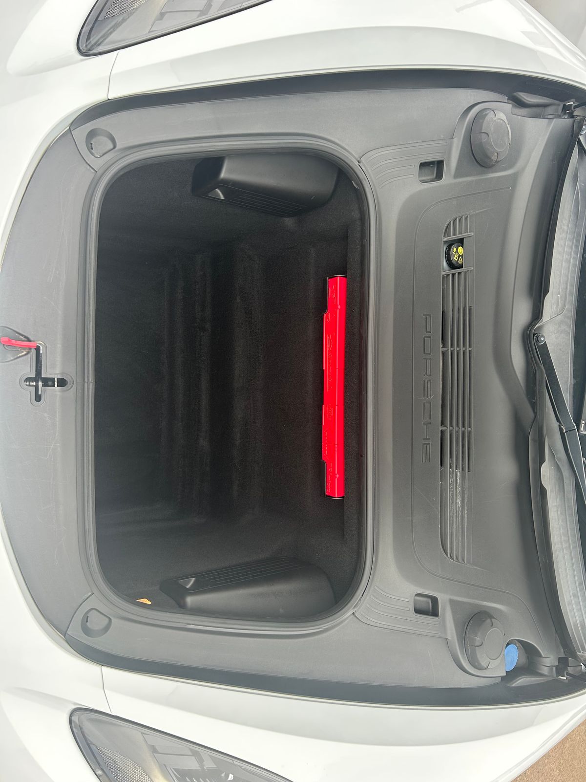 Used Porsche 718 Cayman 2018 for sale - 76297388: Photo 32