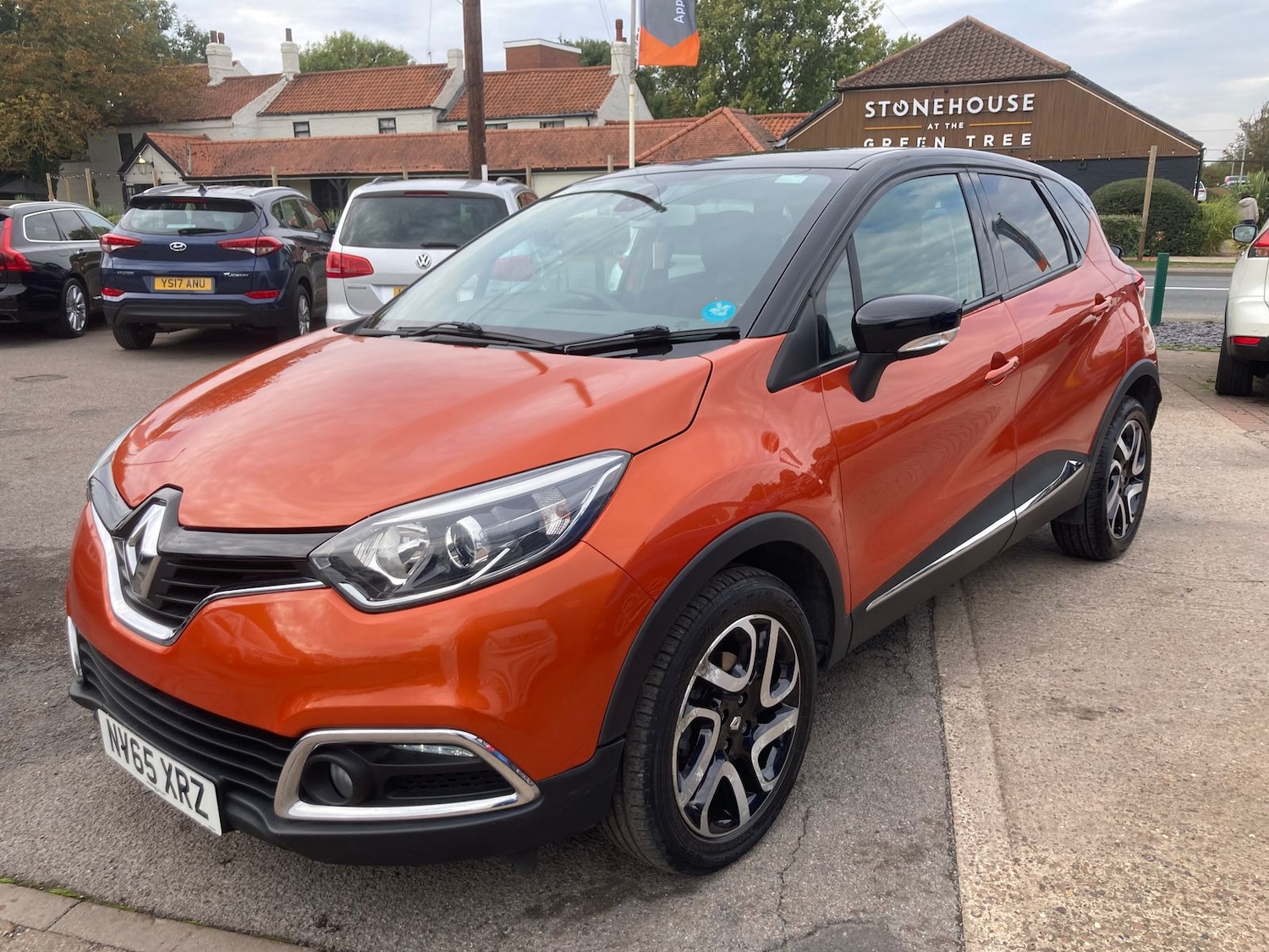 Used Renault Captur 2016 for sale - 76154564: Photo 1