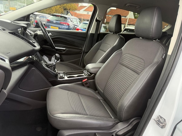 Used Land Rover Freelander 2 2011 for sale - 76065729: Photo 9