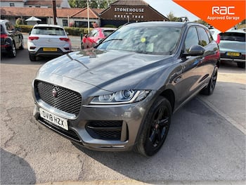 Used Jaguar F-Pace 2018 for sale - 79652320: Photo