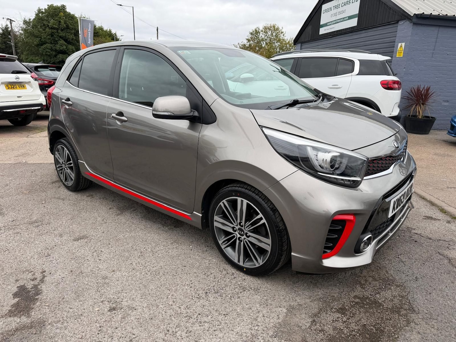 Used Kia Picanto 2019 for sale - 76285532: Photo 2