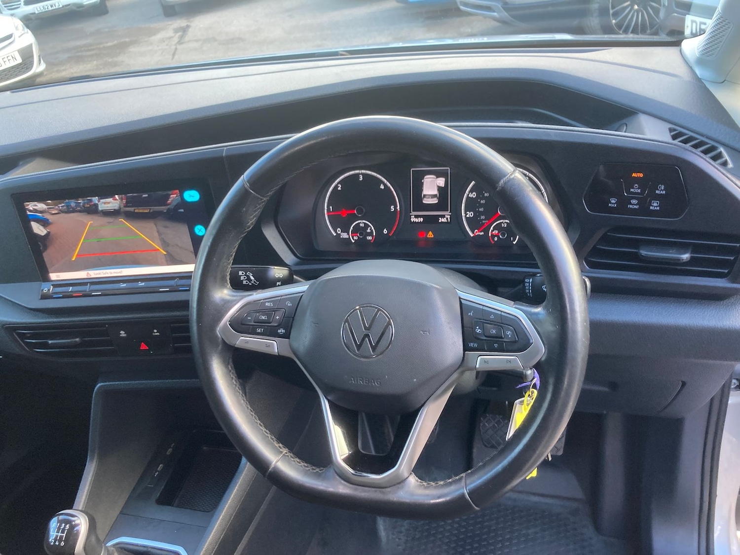Used Volkswagen Caddy 2022 for sale - 76372610: Photo 15