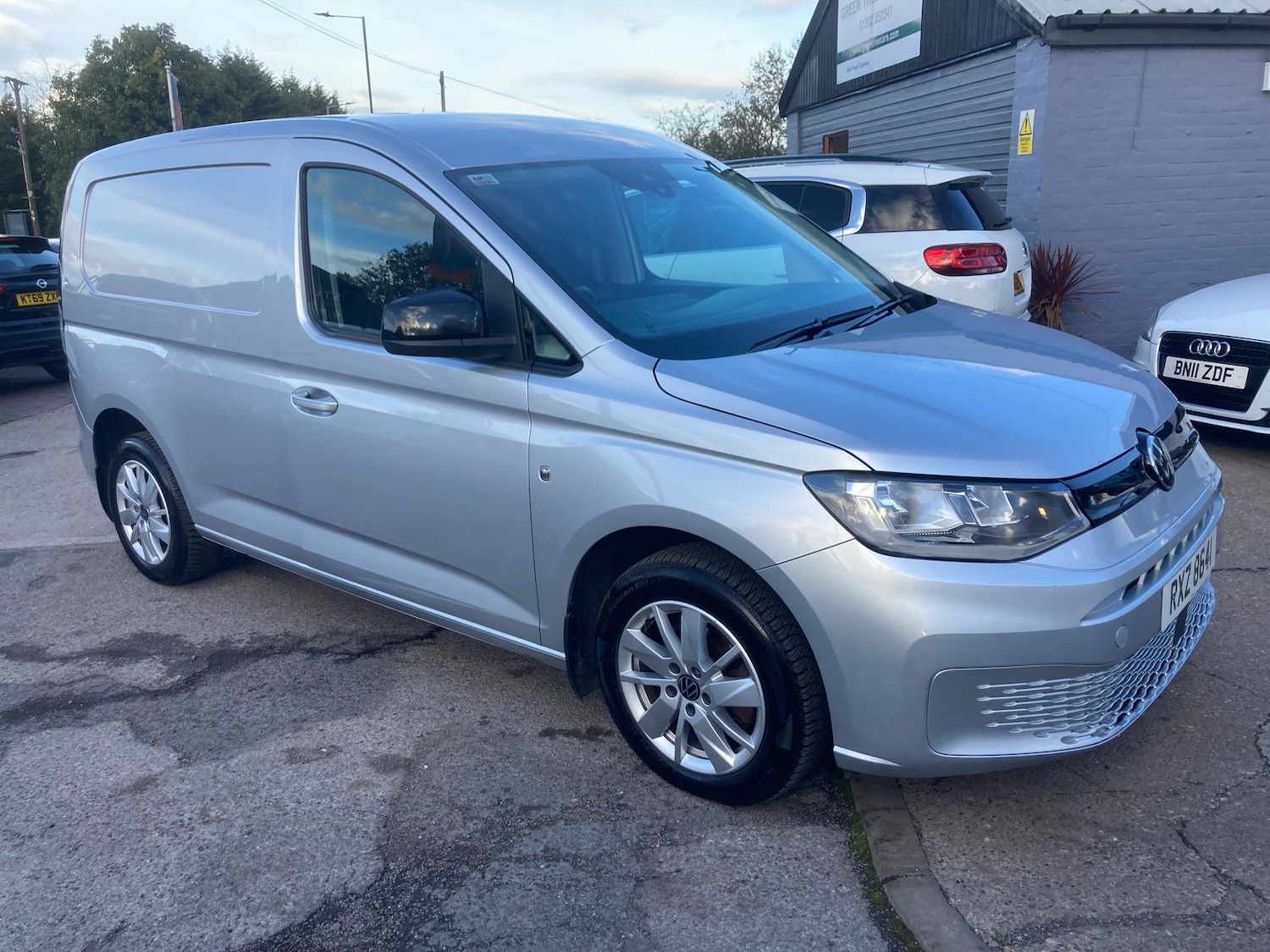 Used Volkswagen Caddy 2022 for sale - 76372610: Photo 3