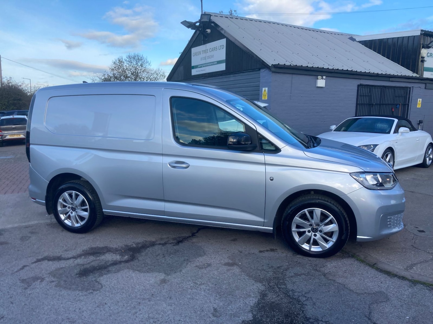 Used Volkswagen Caddy 2022 for sale - 76372610: Photo 6