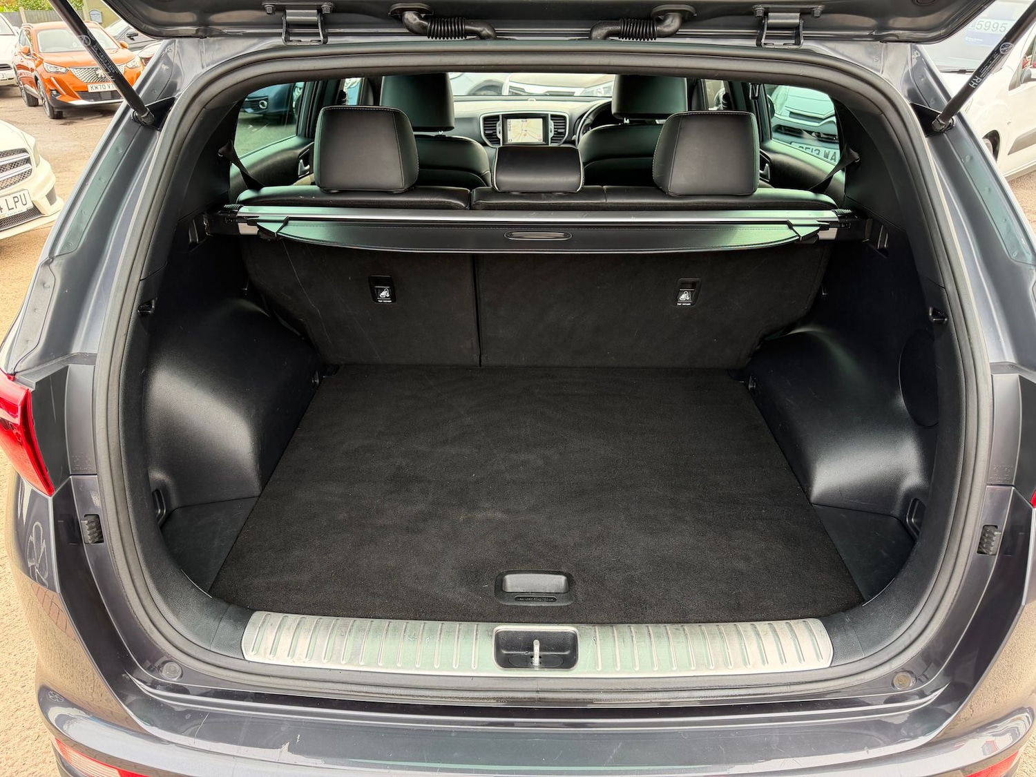 Used Kia Sportage 2017 for sale - 76487363: Photo 15